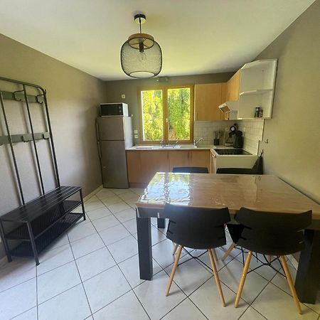Appartement Entre Lac Et Montagnes Thônes Dış mekan fotoğraf
