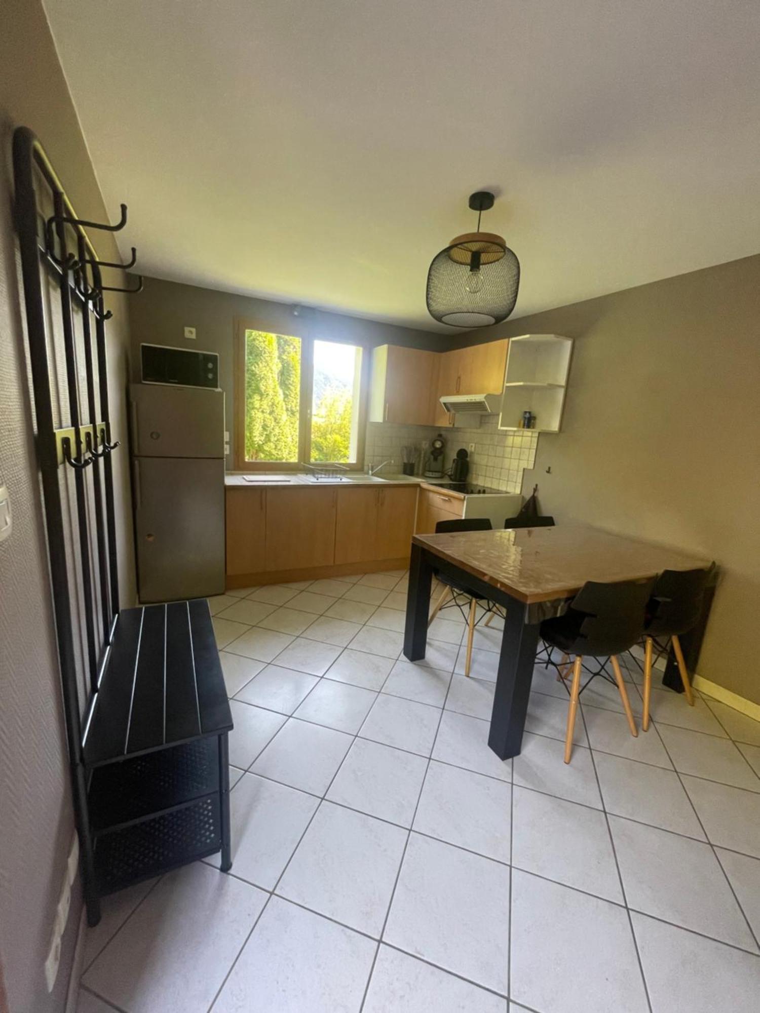 Appartement Entre Lac Et Montagnes Thônes Dış mekan fotoğraf